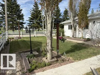Interior photo 1 of 4805 53ave