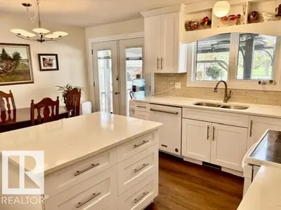 Interior photo 3 of 4805 53ave