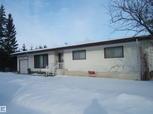 4910 53 AV, Willingdon - $239,500