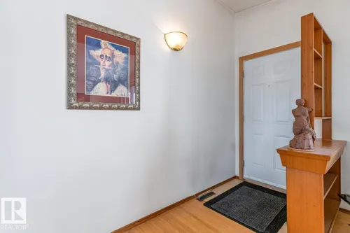 13437 118 ST NW, Edmonton - $399,900