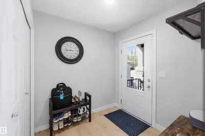 Interior photo 1 of 5129 LARK CR NW