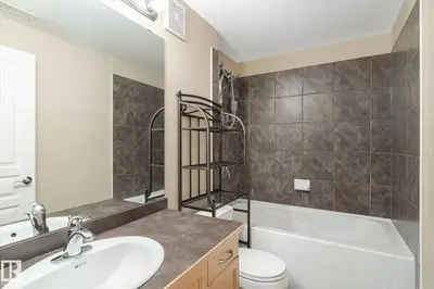 Interior photo 4 of #511 10503 98 AV NW