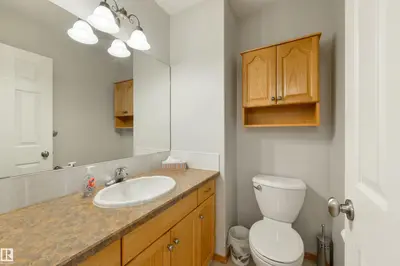 Interior photo 4 of 5604 GARDEN DR