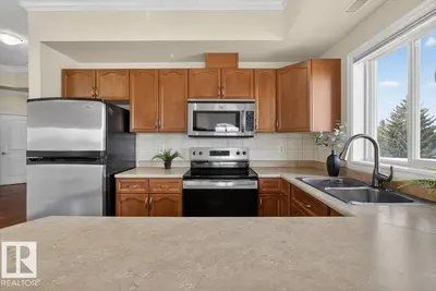 Interior photo 2 of #326 8528 82 AV NW