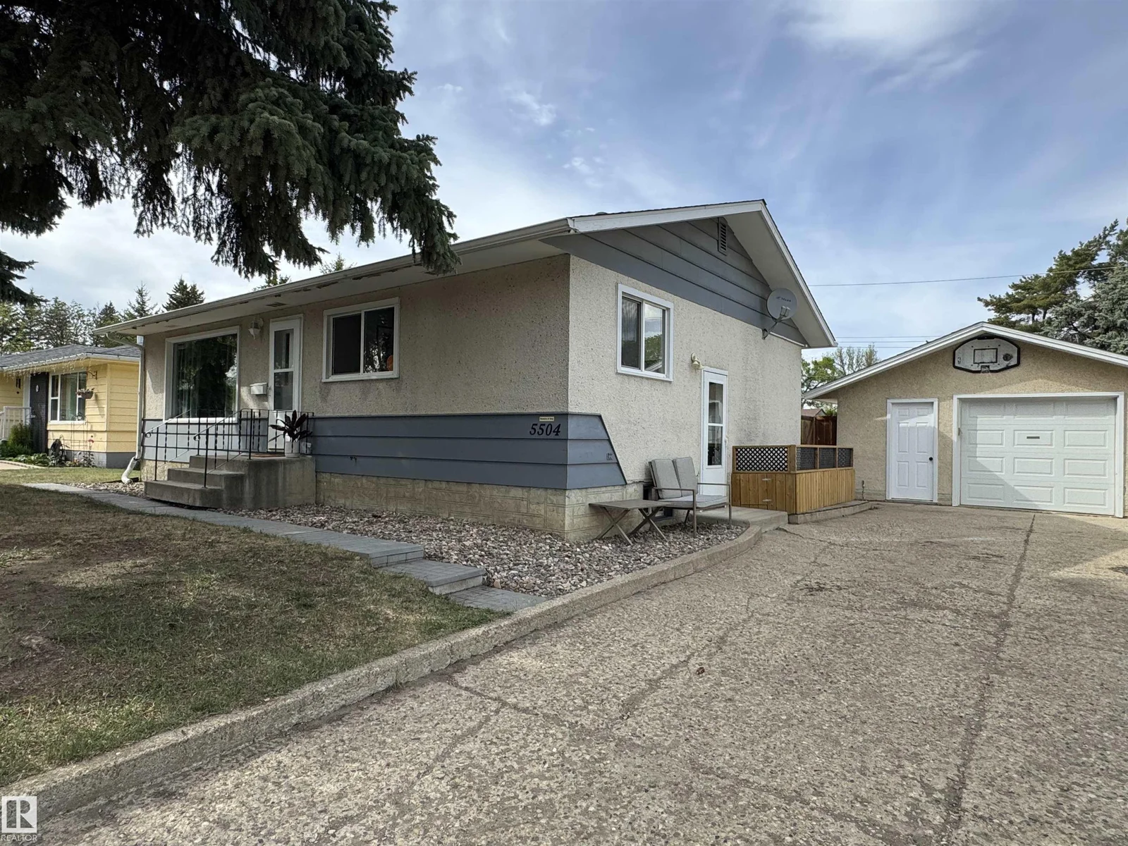 5504 51 Ave, Wetaskiwin - 3 bedroom Detached Single Family for sale