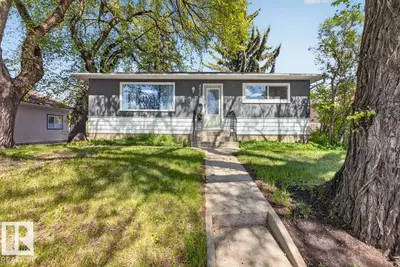 Interior photo 1 of 4630 114 AV NW