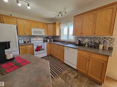Interior photo 4 of #410 7001 Northview DR