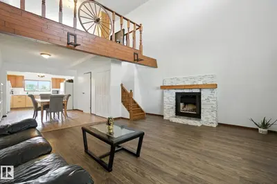 Interior photo 2 of 51019 RGE ROAD 273