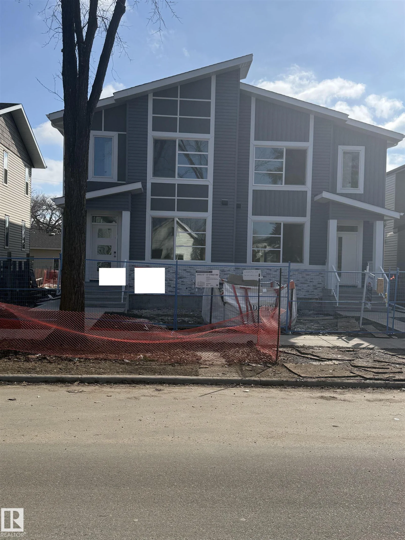 12957 121 ST NW, Edmonton - 6 bedroom Duplex for sale