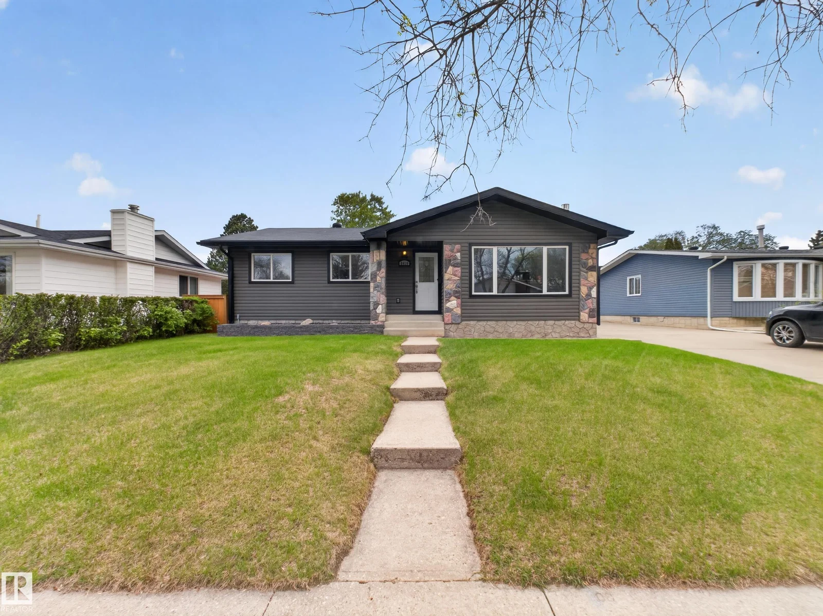 8410 95B Ave, Fort Saskatchewan - 5 bedroom Detached Single Family for sale