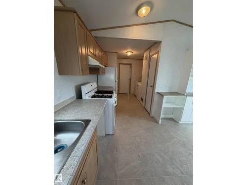 5031 52 ST, Vimy - $184,900