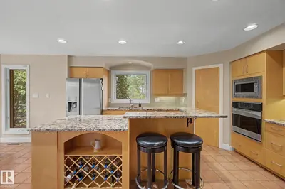 Interior photo 4 of 129 53226 RGE ROAD 261