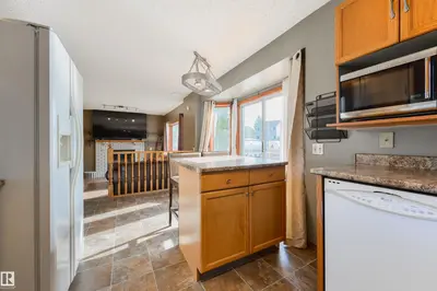Interior photo 3 of 4012 44 AV