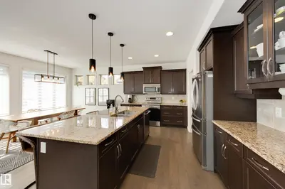 Interior photo 3 of 835 ARMITAGE WD NW