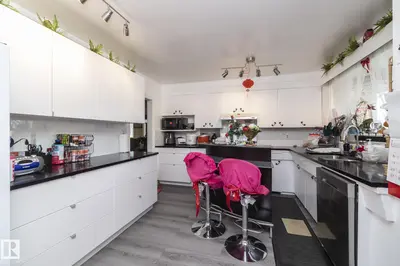 Interior photo 2 of 11539 40 AV NW