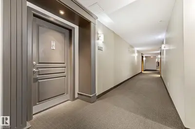 Interior photo 3 of 