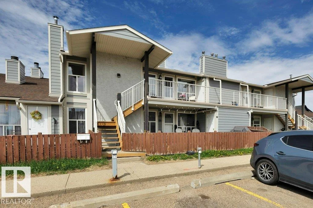 2336 151 AV NW, Edmonton - 2 bedroom Carriage for sale