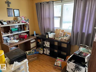 Interior photo 2 of 4907 51 AV