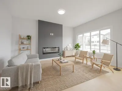 Interior photo 1 of 927 18 AV NW