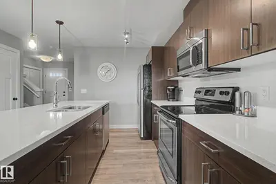 Interior photo 2 of 7147 CARDINAL WY SW SW