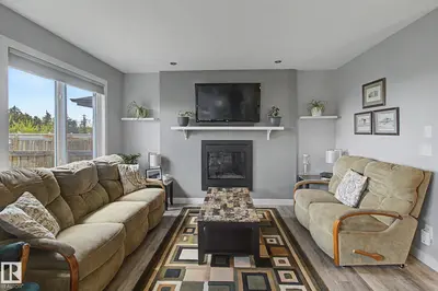 Interior photo 4 of 7147 CARDINAL WY SW SW