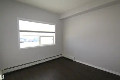 Interior photo 2 of #127 8802 SOUTHFORT