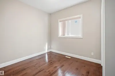 Interior photo 3 of 16807 54 ST NW