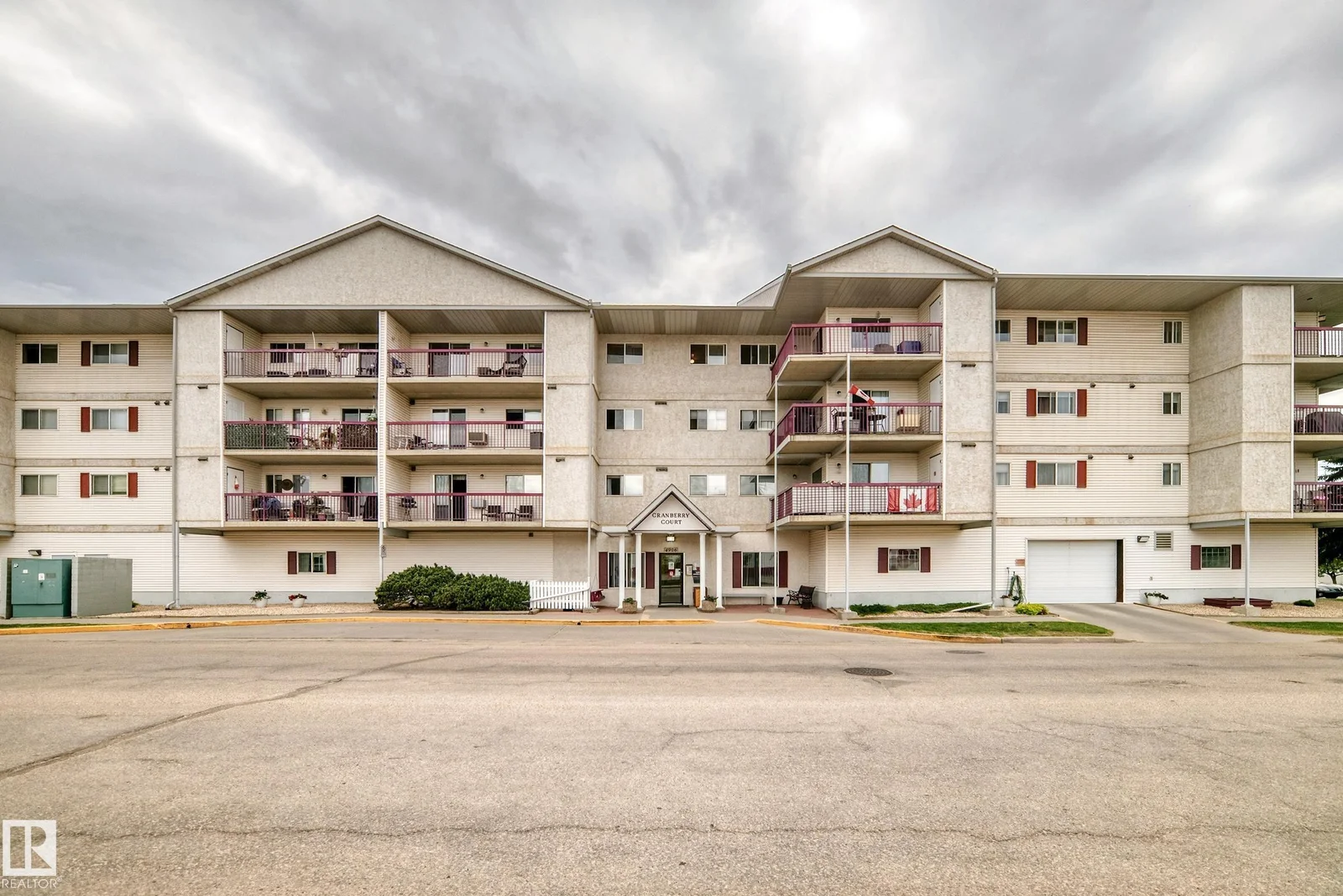 #311 4906 47 AV, Leduc - 1 bedroom Apartment for sale