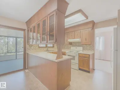 Interior photo 2 of 18514 86A AV NW