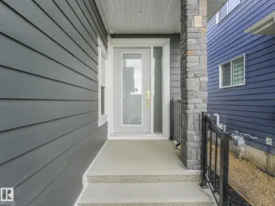 Interior photo 1 of 33 Birkshire Crescent