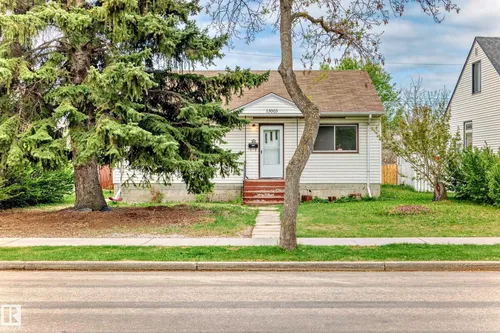 13003 Sherbrooke AV NW, Edmonton - $325,000