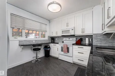 Interior photo 4 of 13028 123A AV NW