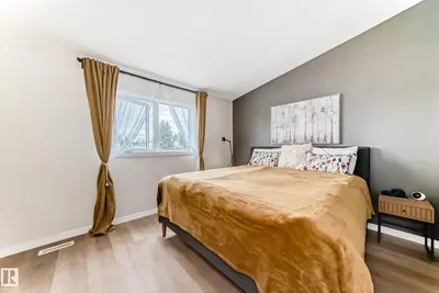 Interior photo 2 of #18 9520 174 ST NW