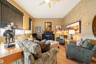 Interior photo 4 of 527 HUNTERS GREEN GR NW