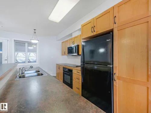 #112 11039 83 AV NW, Edmonton - $289,000