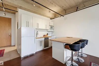 Interior photo 2 of #204 10355 105 ST NW