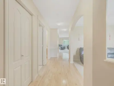 Interior photo 4 of 1116 LINCOLN CR NW