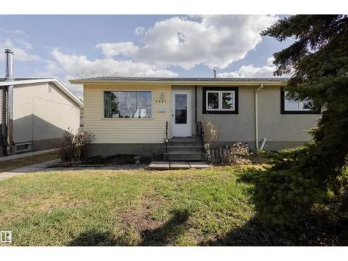 5931 138 AV NW, Edmonton - $359,900