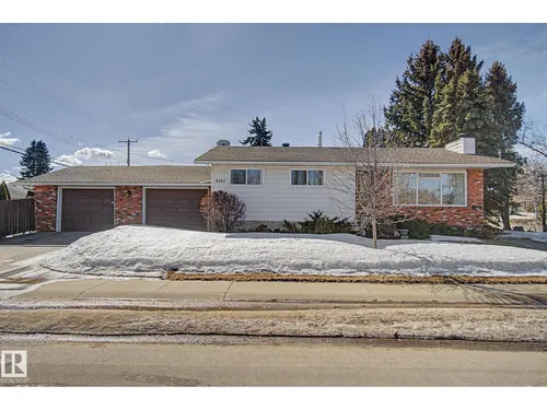 6223 139 AV NW, Edmonton - $399,900