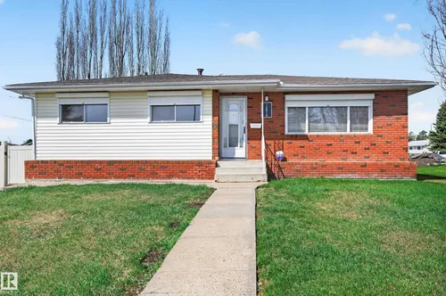 13916 61 ST NW NW, Edmonton - $420,000