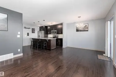 Interior photo 3 of 152 RADCLIFFE WD
