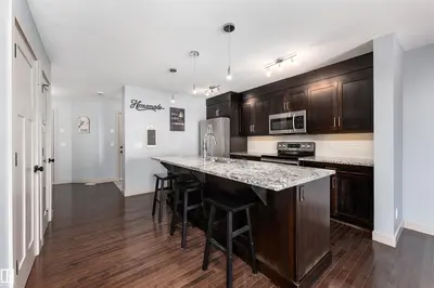 Interior photo 2 of 152 RADCLIFFE WD