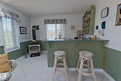 Interior photo 4 of 1649 McFarlane Pl