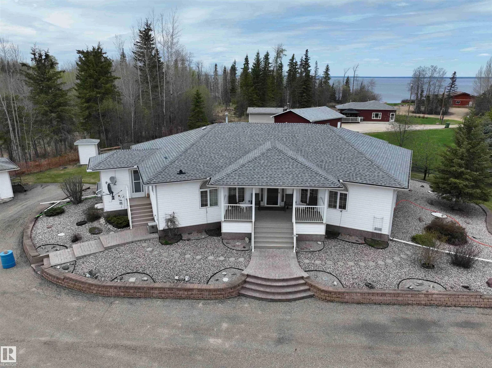 1649 McFarlane Pl, Rural Opportunity M.D. - 3 bedroom Detached Single Family for sale