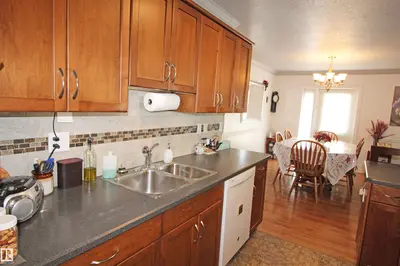 Interior photo 3 of #334 7001 Northview DR