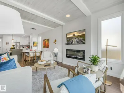 Interior photo 4 of 10221 135 ST NW