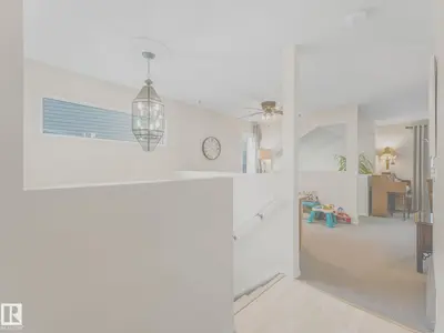 Interior photo 3 of 373 KIRKPATRICK CR NW