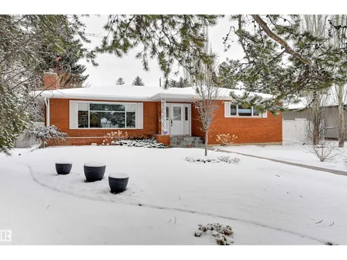 37 VALLEYVIEW CR NW, Edmonton - $1,249,900