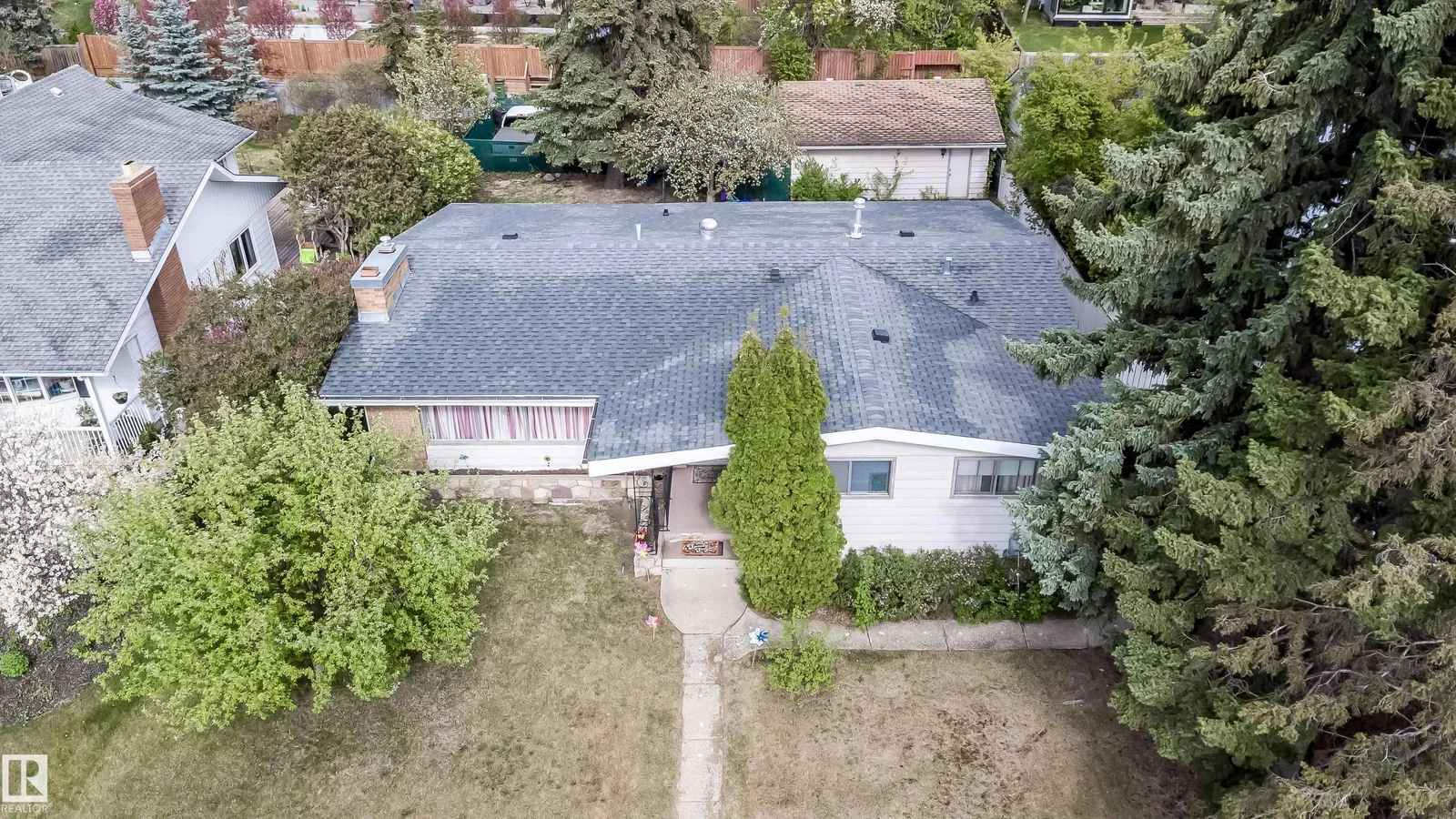 6403 132 ST NW, Edmonton - 1 bedroom Detached Single Family for sale