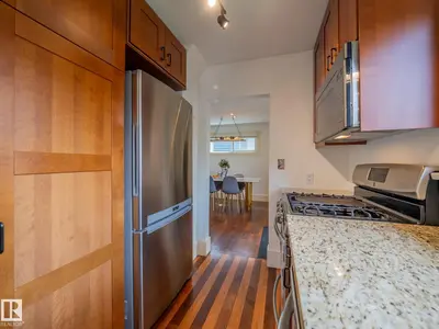 Interior photo 4 of 11314 68 ST NW